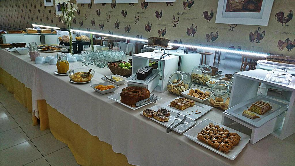 Hotel Libertador Tandil Eksteriør bilde