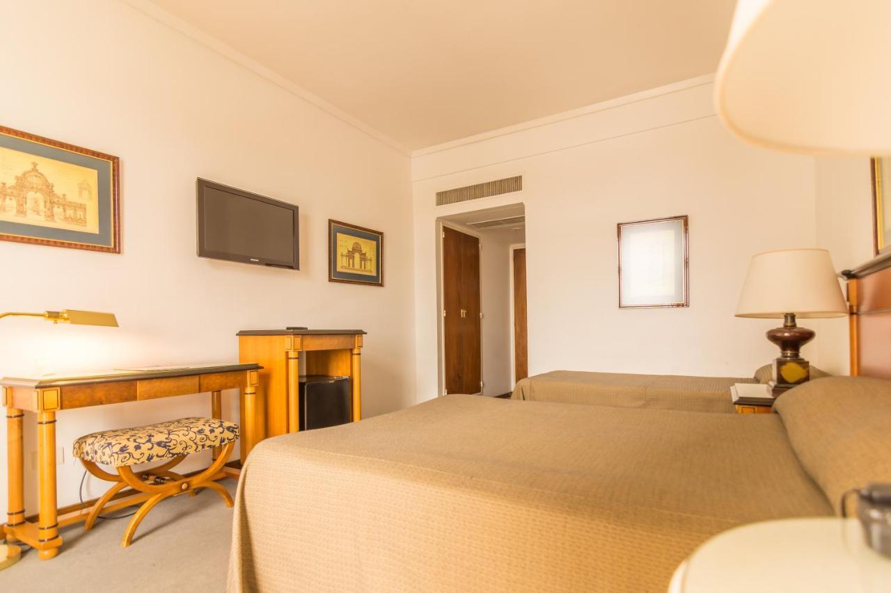 Hotel Libertador Tandil Eksteriør bilde