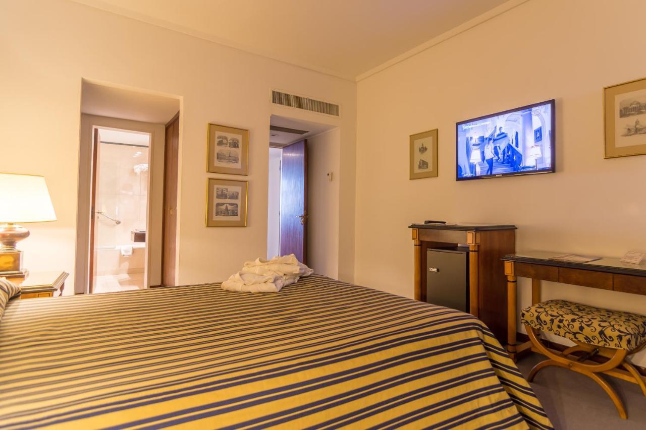 Hotel Libertador Tandil Eksteriør bilde